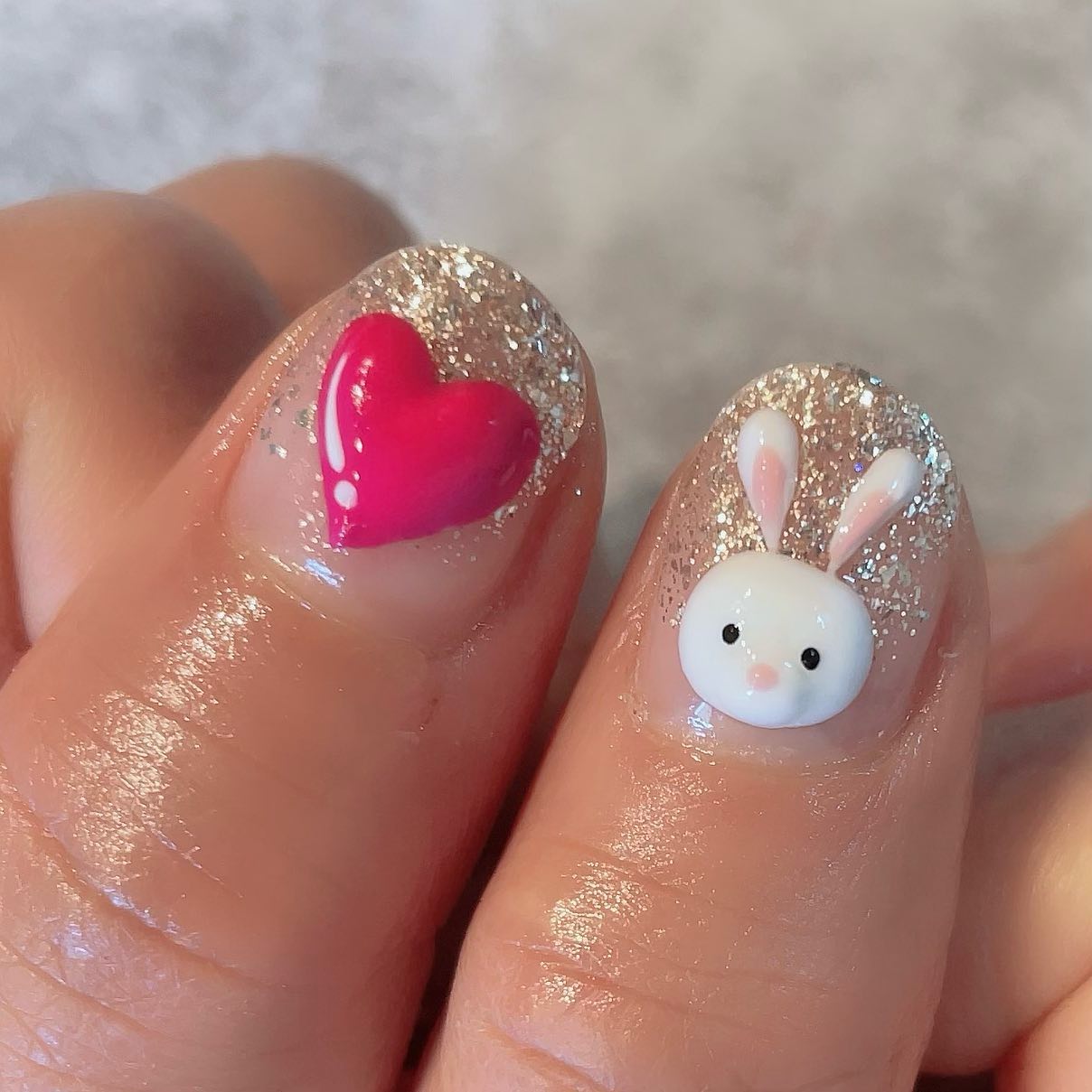 葉月よしこの Instagram から